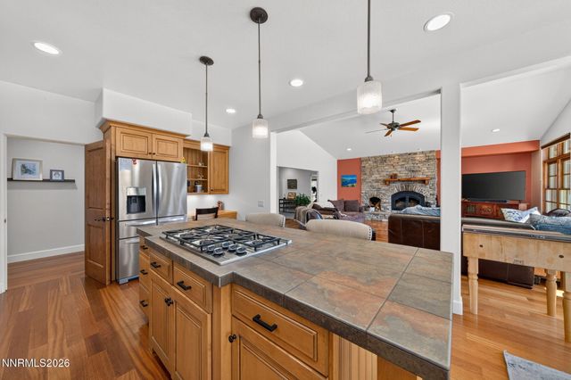 225 S Earlham Court, Reno, NV 89511