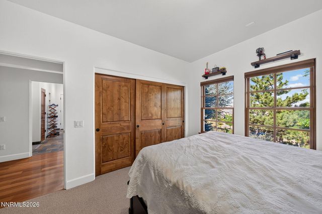 225 S Earlham Court, Reno, NV 89511