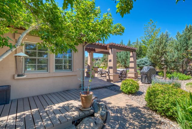 225 S Earlham Court, Reno, NV 89511