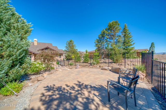 225 S Earlham Court, Reno, NV 89511
