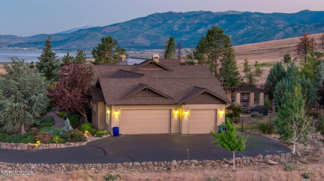 225 S Earlham Court, Reno, NV 89511