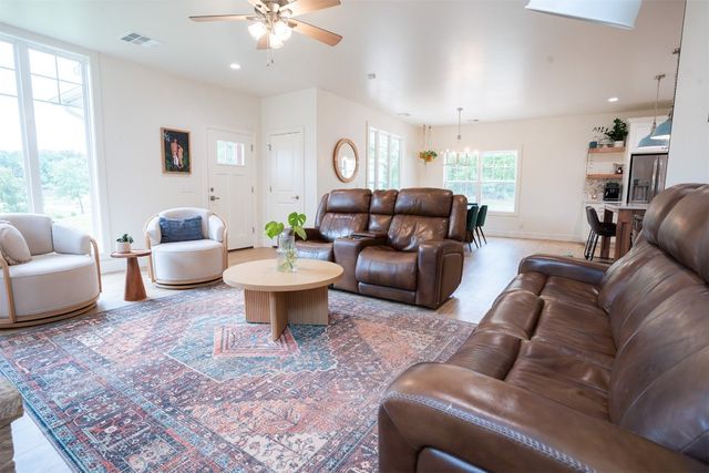 19330 Hidden Pines Drive, Norman, OK 73026