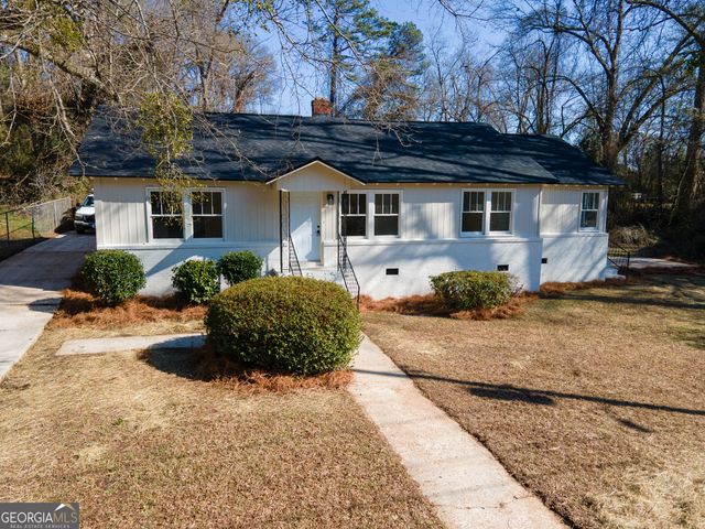 204 Cleaveland Drive, Lagrange, GA 30241