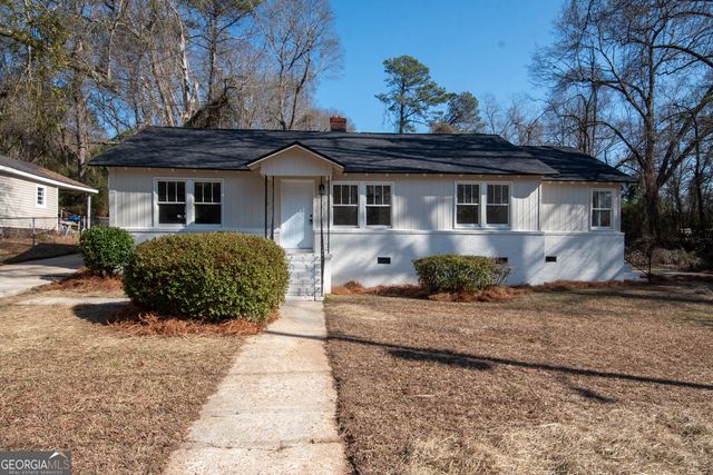 204 Cleaveland Drive, Lagrange, GA 30241