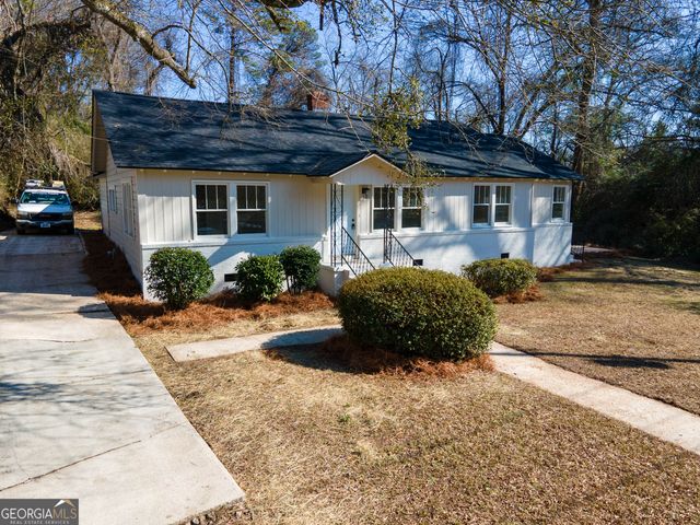 204 Cleaveland Drive, Lagrange, GA 30241