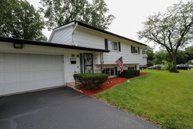 273 Berkshire Drive, Crystal Lake, IL 60014