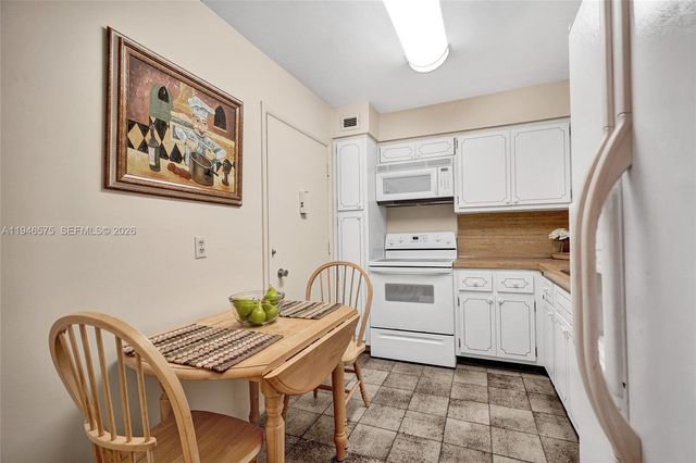 5 Island Ave 6A, Miami Beach, FL 33139