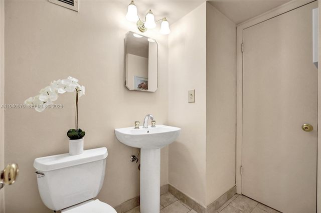 5 Island Ave 6A, Miami Beach, FL 33139