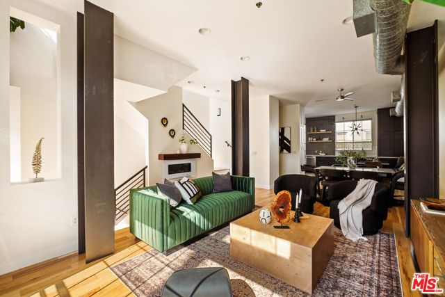 5400 Playa Vista Drive 14, Los Angeles, CA 90094