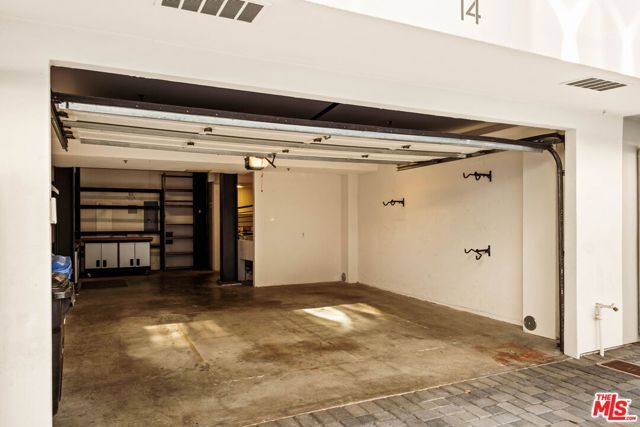 5400 Playa Vista Drive 14, Los Angeles, CA 90094