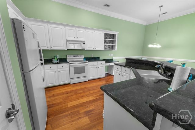 39 Steeple Run Way, Savannah, GA 31405