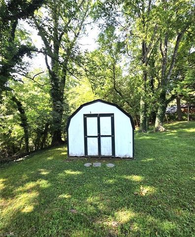 642 Church Street, Eden, NC 27288
