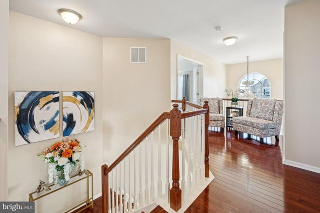 30 CHAMPLAIN ST, Sicklerville, NJ 08081