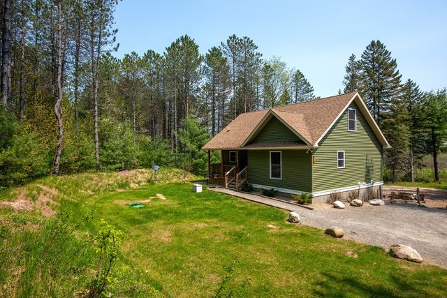 59 Hardy Road, Wilmington, NY 12997