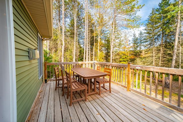 59 Hardy Road, Wilmington, NY 12997