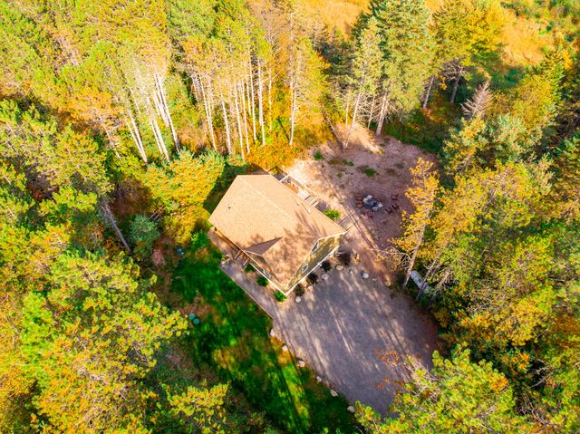 59 Hardy Road, Wilmington, NY 12997