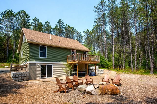 59 Hardy Road, Wilmington, NY 12997