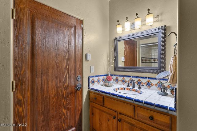 4 Cerro Pelon, Tubac, AZ 85646