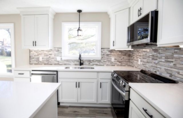 124 Jefferson Dr, Hendersonville, TN 37075