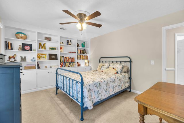 124 Jefferson Dr, Hendersonville, TN 37075