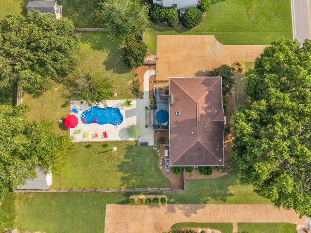 124 Jefferson Dr, Hendersonville, TN 37075
