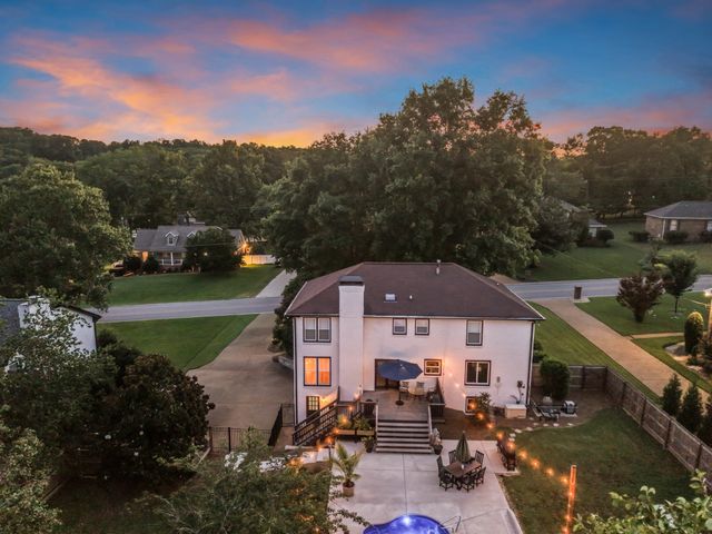 124 Jefferson Dr, Hendersonville, TN 37075
