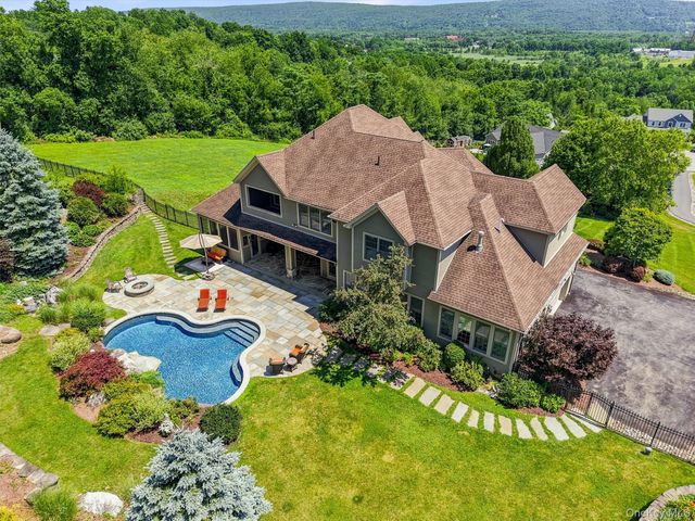 11 Manno Farm Road, Warwick, NY 10990