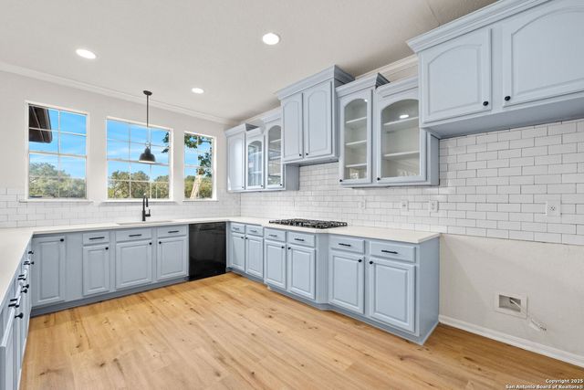 113 Clear Water, Boerne, TX 78006