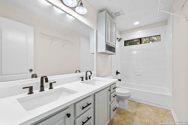 113 Clear Water, Boerne, TX 78006