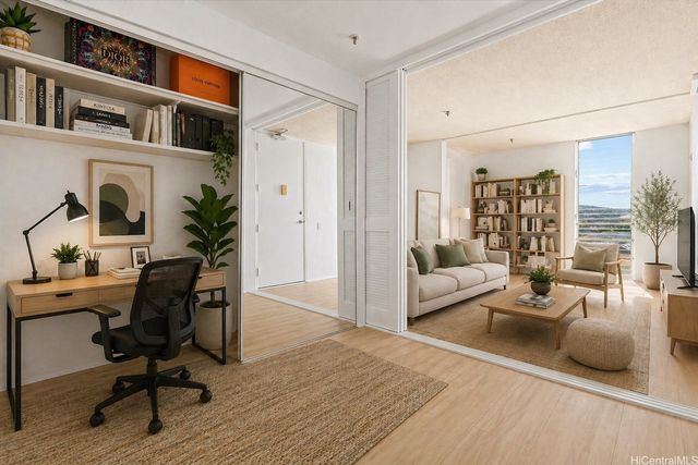 1226 Alexander Street 505, Honolulu, HI 96826
