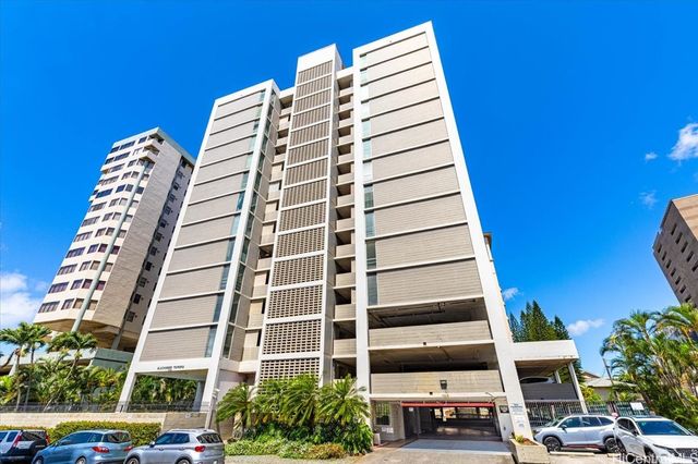 1226 Alexander Street 505, Honolulu, HI 96826