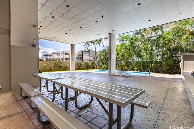 1226 Alexander Street 505, Honolulu, HI 96826