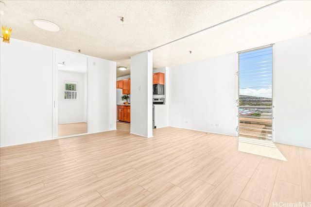 1226 Alexander Street 505, Honolulu, HI 96826