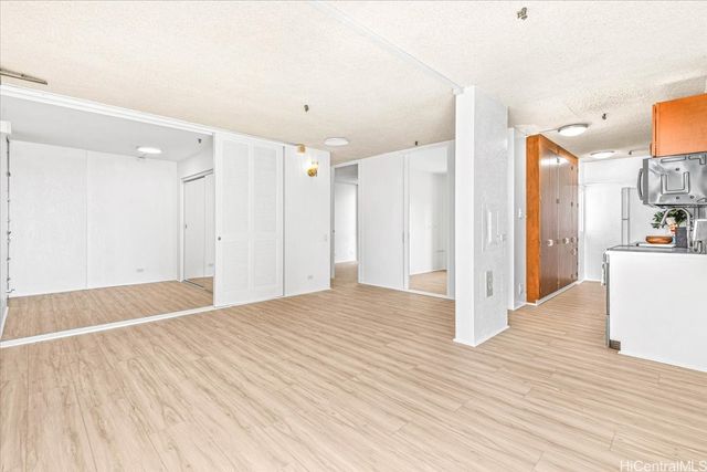 1226 Alexander Street 505, Honolulu, HI 96826