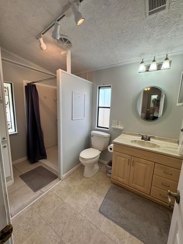 6 Grande Camino Court, Fort Pierce, FL 34951