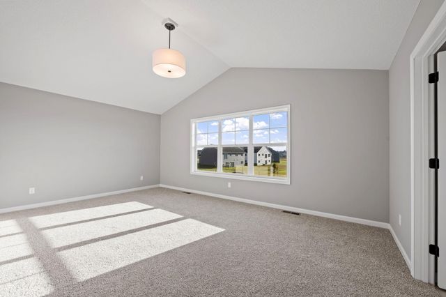 1428 192nd Avenue, East Bethel, MN 55011