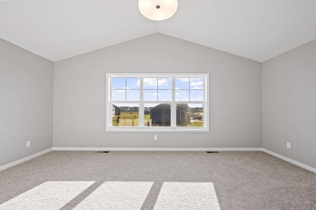 1428 192nd Avenue, East Bethel, MN 55011