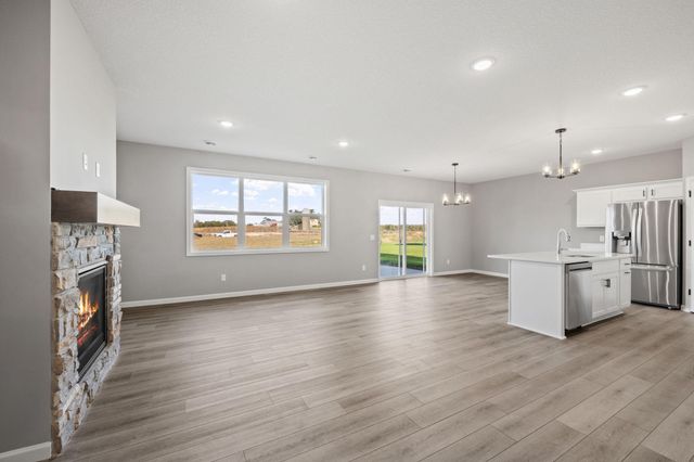 1428 192nd Avenue, East Bethel, MN 55011