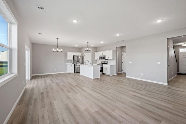 1428 192nd Avenue, East Bethel, MN 55011