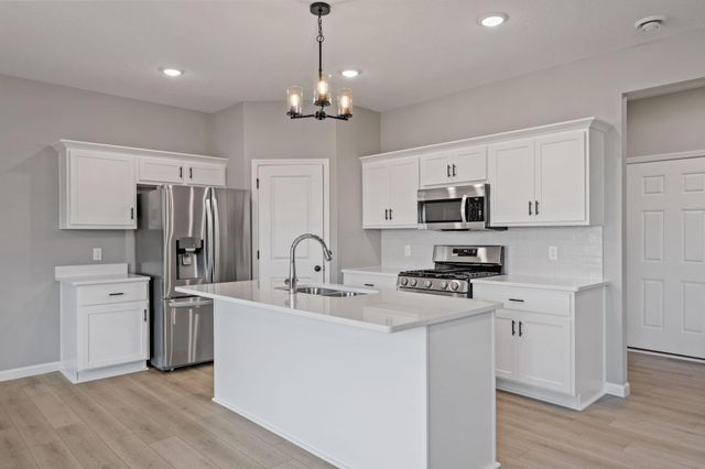 1428 192nd Avenue, East Bethel, MN 55011