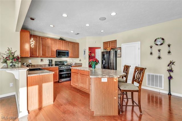 968 Slate Drive, Brunswick, OH 44212