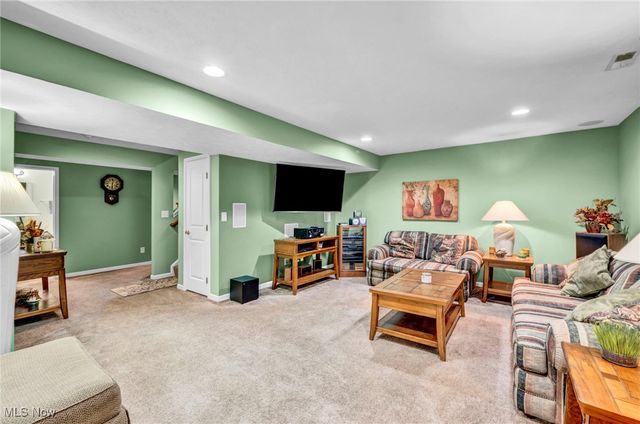 968 Slate Drive, Brunswick, OH 44212