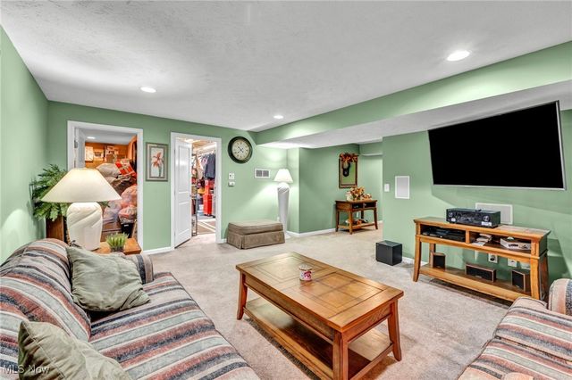 968 Slate Drive, Brunswick, OH 44212