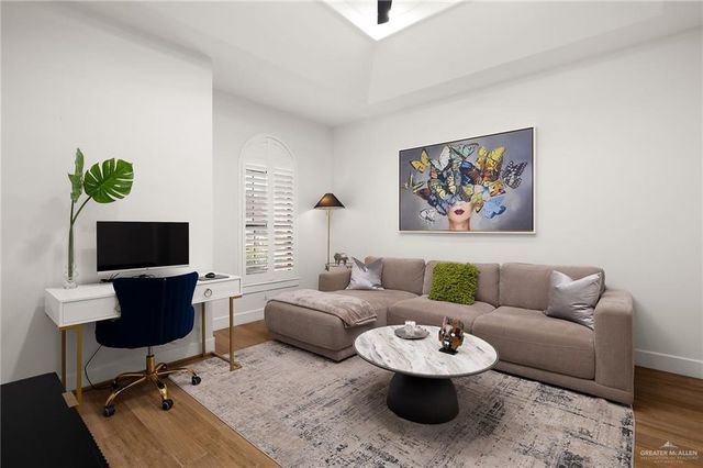 4508 N 4th Street, Mcallen, TX 78504