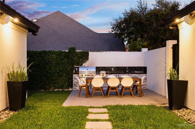 4508 N 4th Street, Mcallen, TX 78504