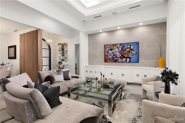 4508 N 4th Street, Mcallen, TX 78504