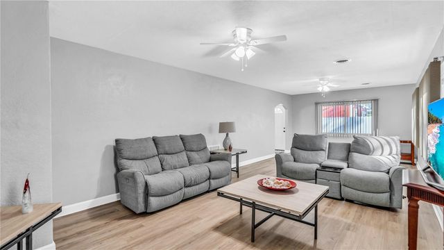 11912 MCMULLEN LOOP, Riverview, FL 33569