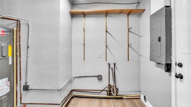 11912 MCMULLEN LOOP, Riverview, FL 33569