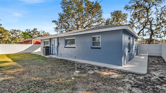 11912 MCMULLEN LOOP, Riverview, FL 33569