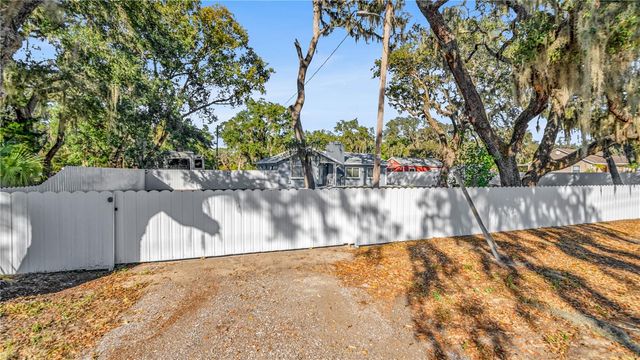 11912 MCMULLEN LOOP, Riverview, FL 33569